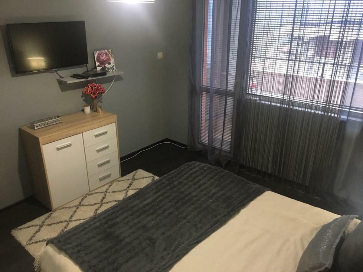 大特尔诺沃Danny House公寓 外观 照片